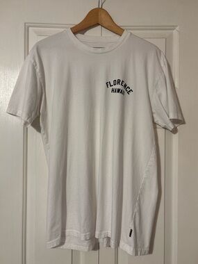 Florence Marine X - Hawaii White Graphic Tee - Men’s Large